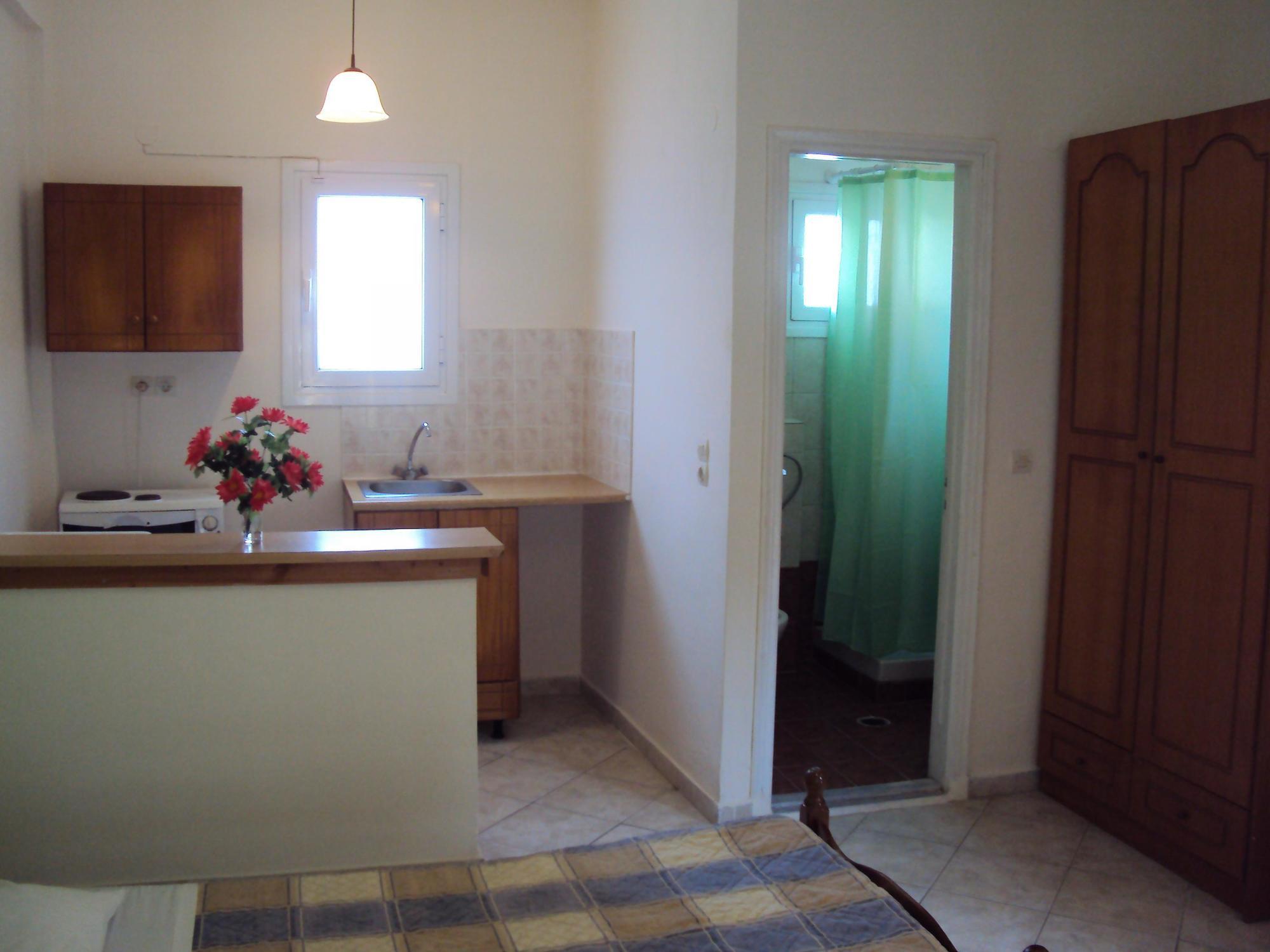 אפרטהוטל Kavos Panorama Complex מראה חיצוני תמונה