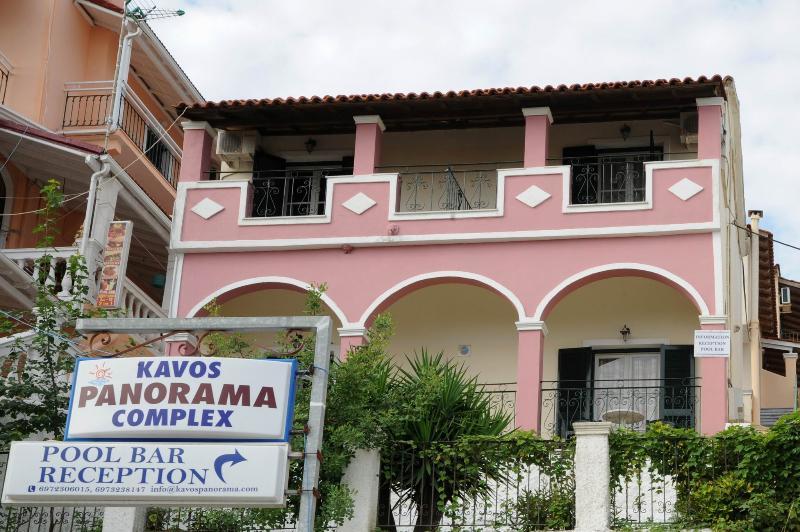 אפרטהוטל Kavos Panorama Complex מראה חיצוני תמונה
